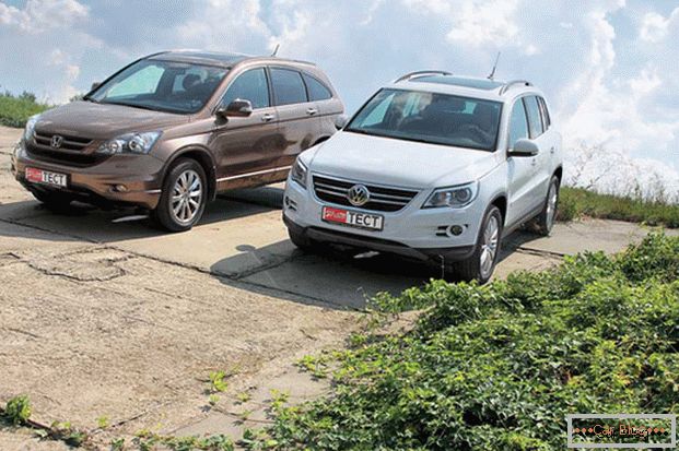 Японский Хонда ЦР-В или Немецкий Volkswagen Tiguan - что же лучше?
