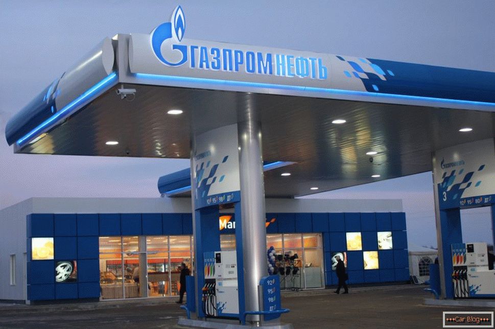 Газпромнефт бензинска пумпа Русије