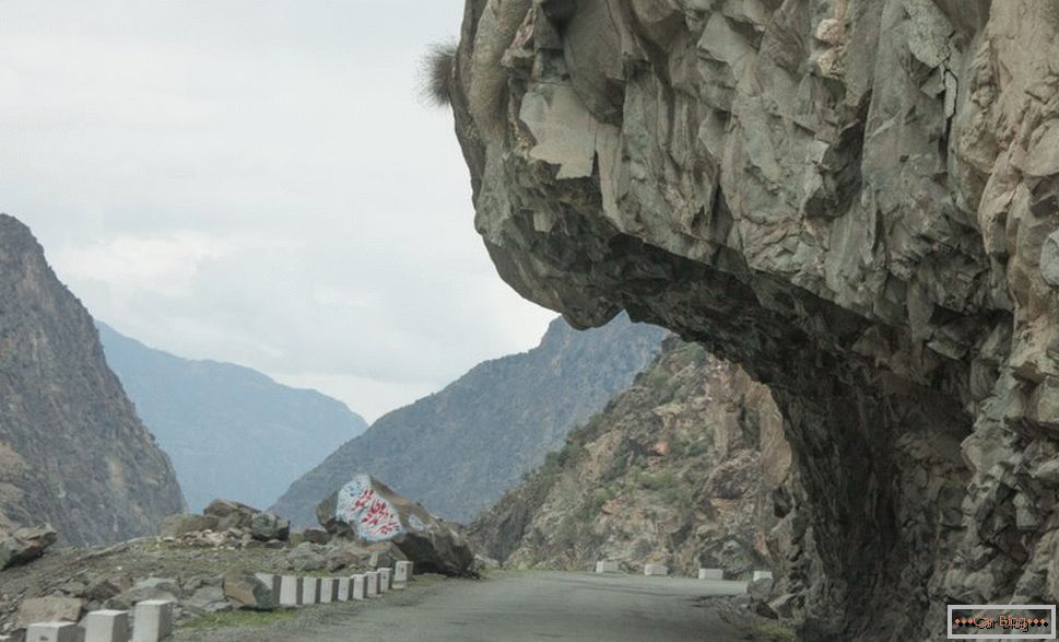 планински пут у Пакистану